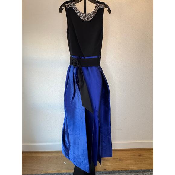 Sachin & Babi | Monica Gown - Picture 3 of 7